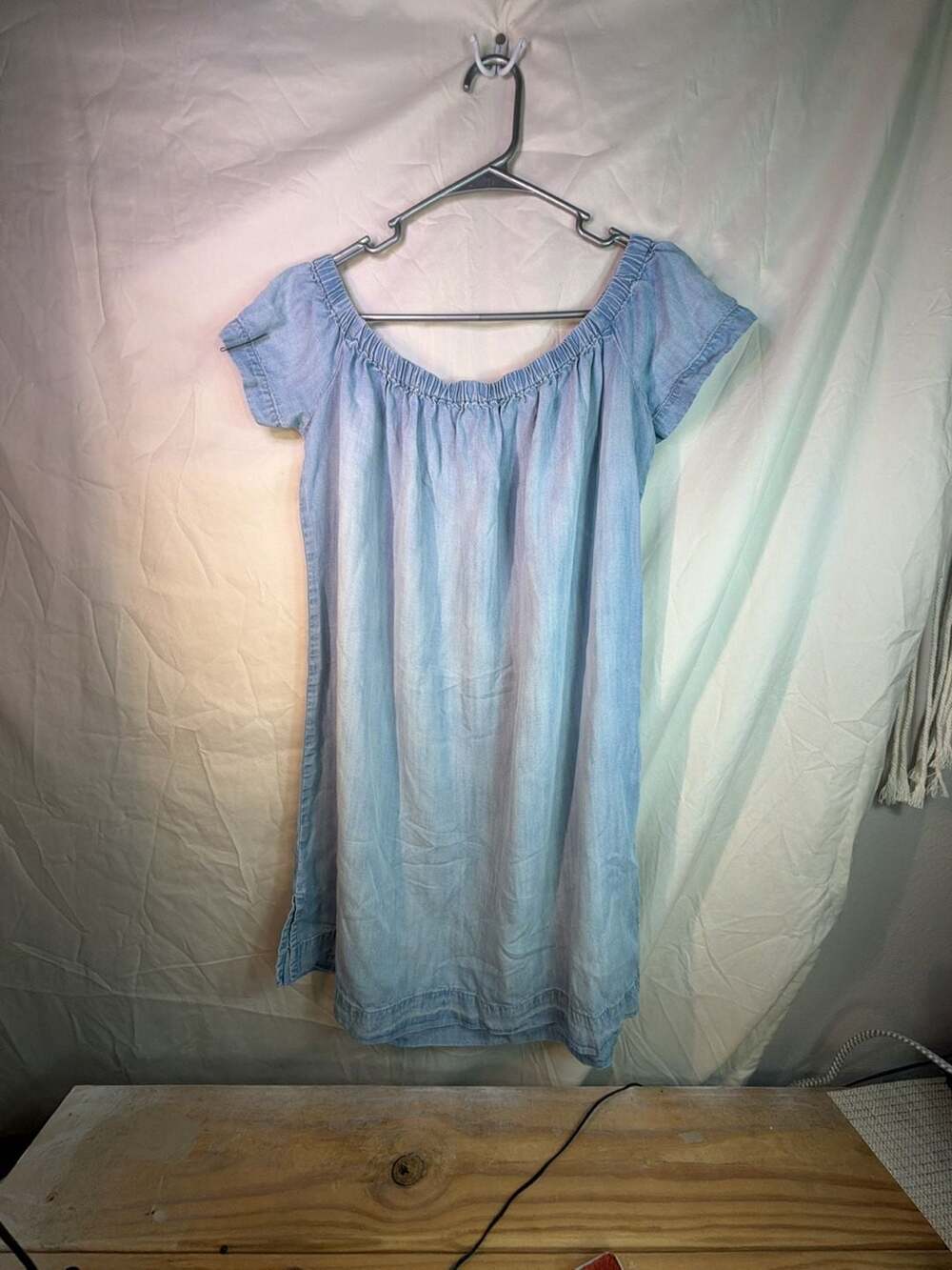 Cloth & Stone Anthropologie Tencel Chambray Off-The-Shoulder Dress Size M